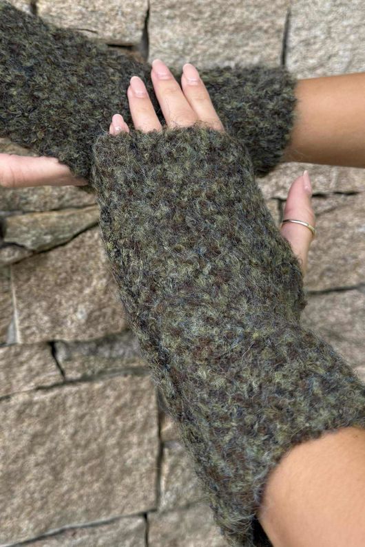 Boucle Fingerless Gloves Khaki Melange